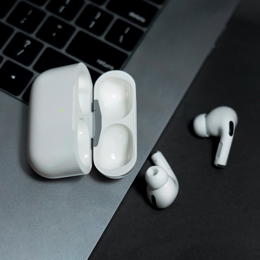 Apple Airpods pro 2 (Buzzer Edition)